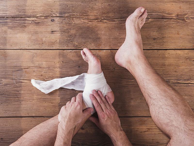 בר זיו 5 סיבות למה הקרסול נפוח